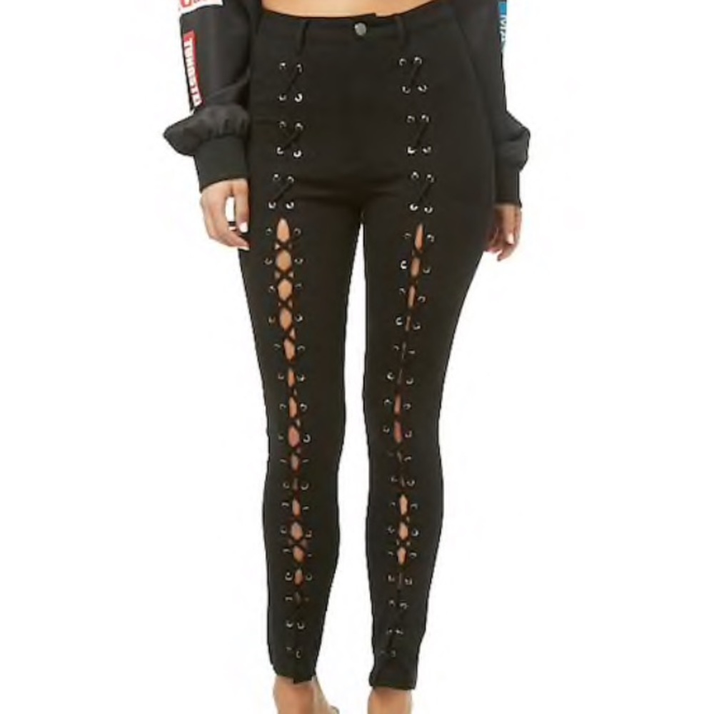 Skinny lace up pants!
